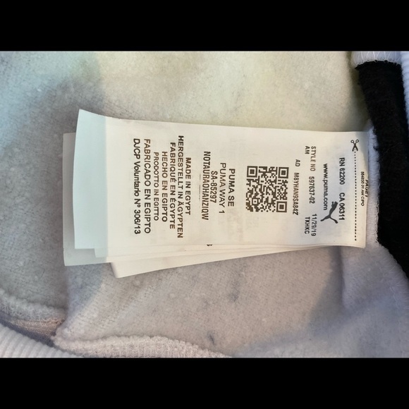 Puma crop long sleeve sweatshirt white size Xsmall NWT - Picture 8 of 9